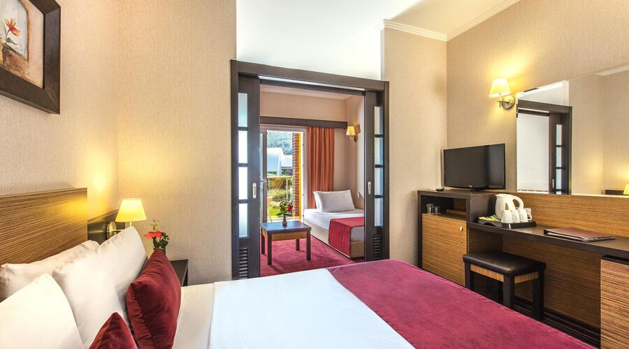 Aqua Fantasy Aquapark Hotel Spa  5*