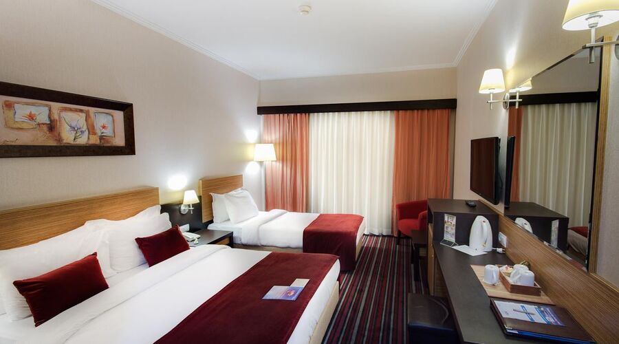 Aqua Fantasy Aquapark Hotel Spa  5*