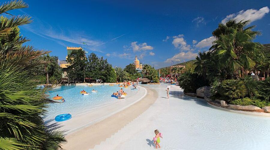 Aqua Fantasy Aquapark Hotel Spa  5*