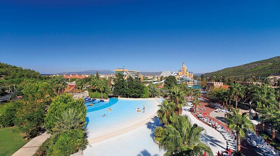 Aqua Fantasy Aquapark Hotel Spa  5*