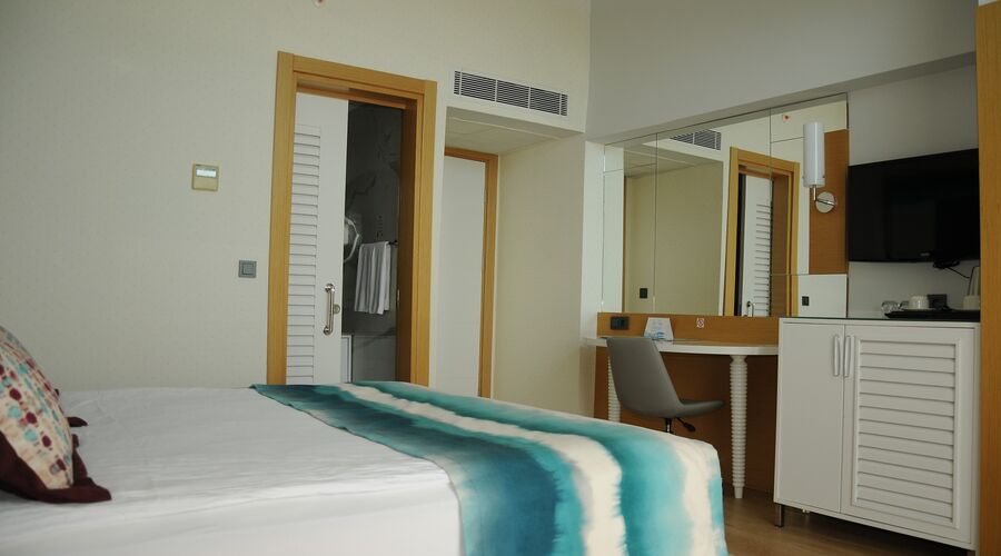 Long Beach Resort Hotel & Spa Deluxe  5*