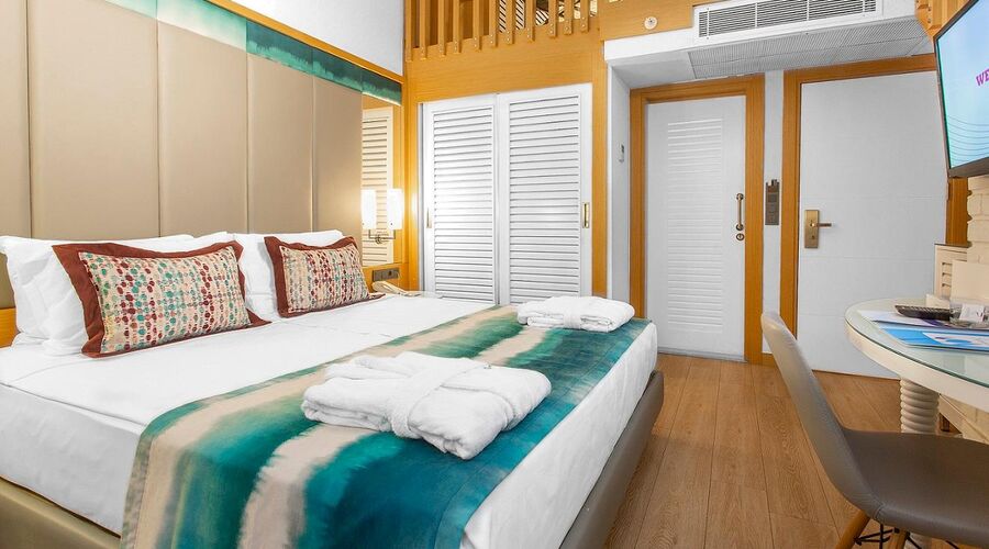 Long Beach Resort Hotel & Spa Deluxe  5*