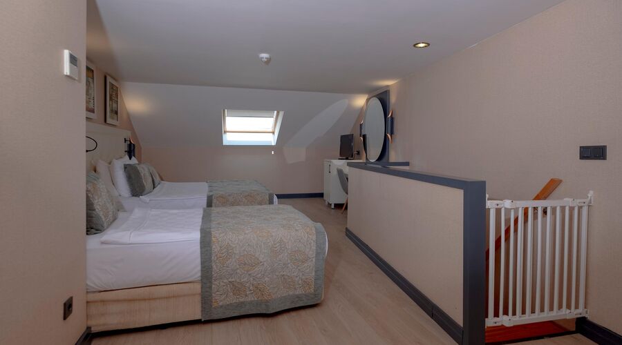 Long Beach Resort Hotel & Spa Deluxe  5*