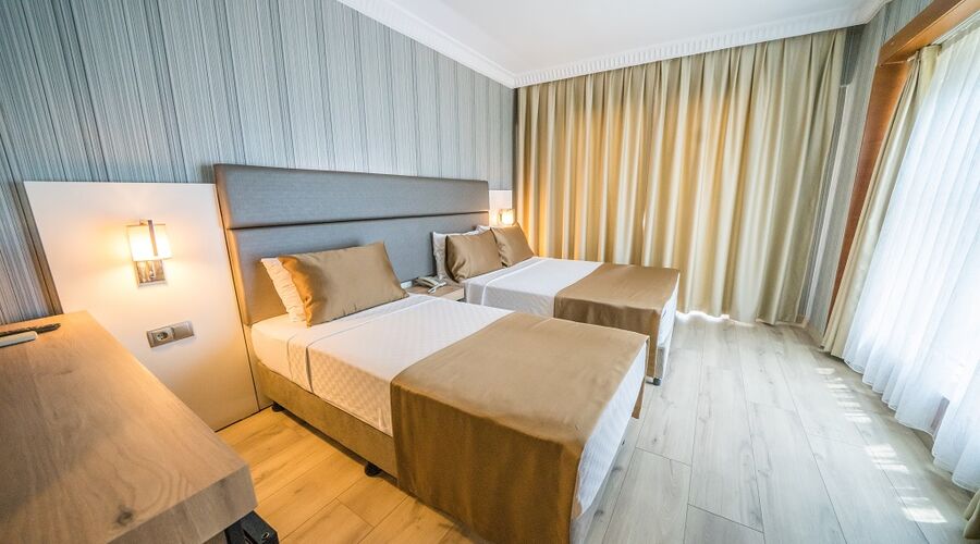 Point Beach Hotel 4*