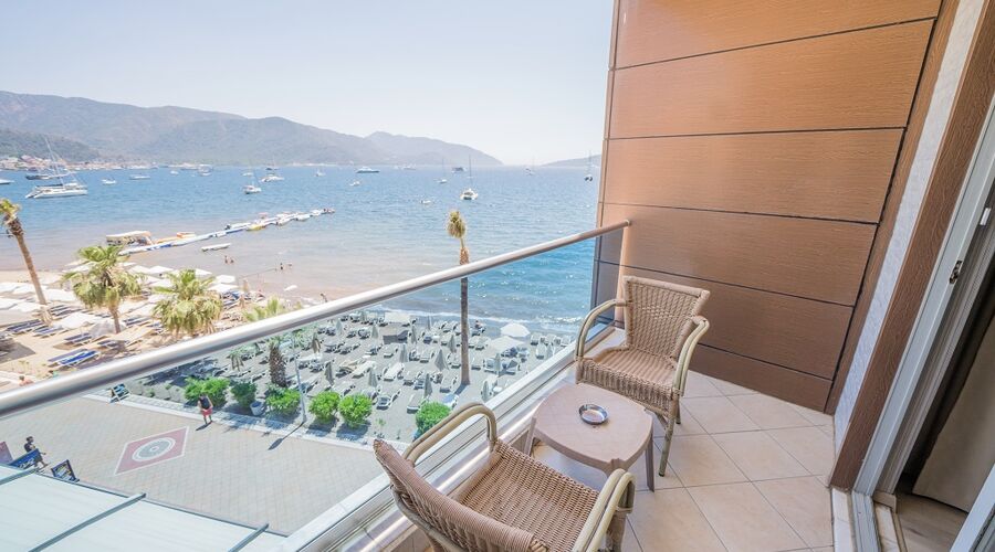 Point Beach Hotel 4*