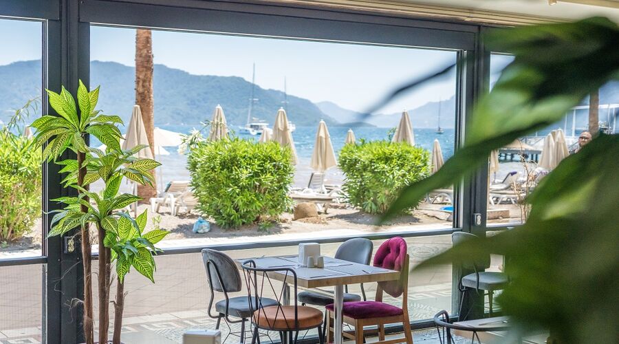 Point Beach Hotel 4*