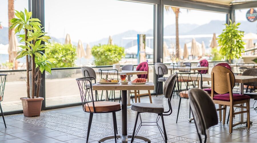 Point Beach Hotel 4*