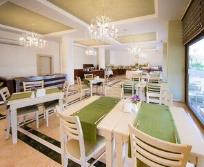 My Dream Hotel  4*