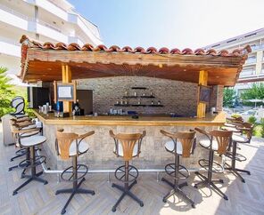 My Dream Hotel  4*