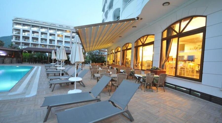 My Dream Hotel  4*