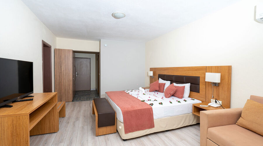 Begonville Hotel 3*