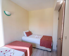 Begonville Hotel 3*