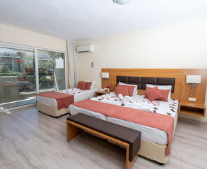 Begonville Hotel 3*