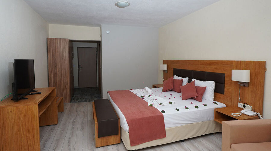 Begonville Hotel 3*