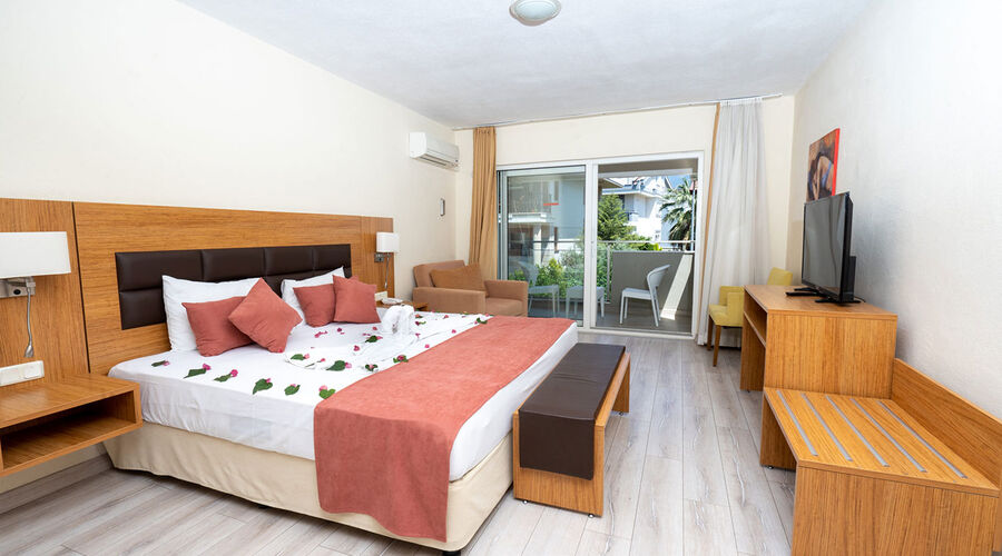 Begonville Hotel 3*
