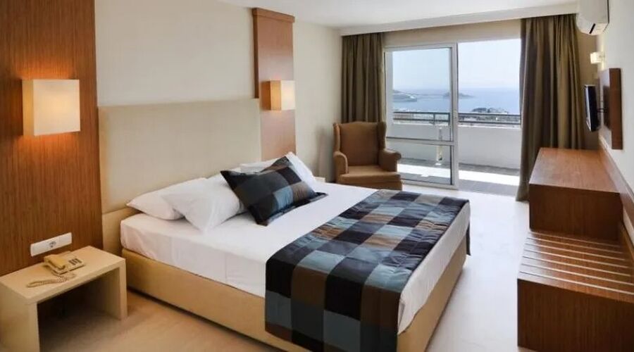 City's Hill Hotel  4*