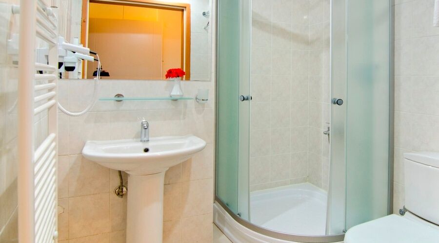 City's Hill Hotel  4*