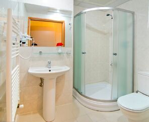 City's Hill Hotel  4*
