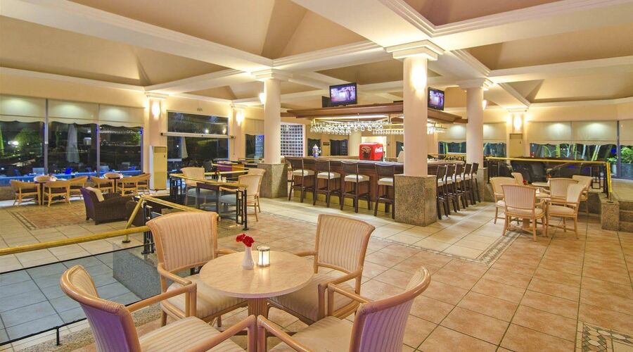 Grand Blue Sky Hotel