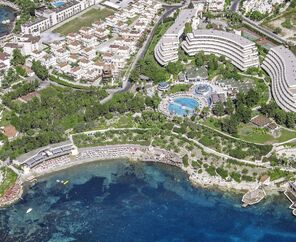 Grand Blue Sky Hotel