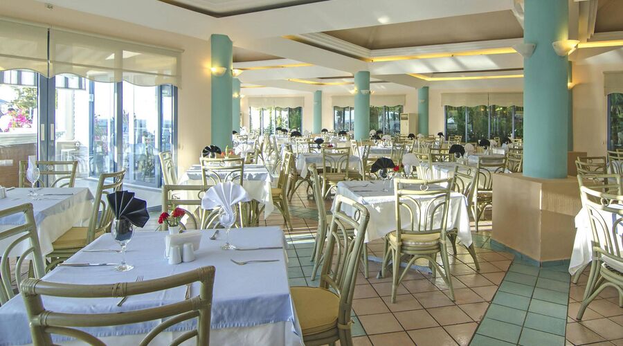 Grand Blue Sky Hotel