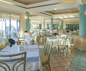 Grand Blue Sky Hotel