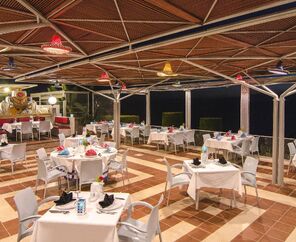 Grand Blue Sky Hotel