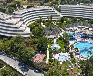 Grand Blue Sky Hotel