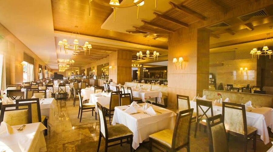 Fantasia De Luxe Hotel  5*