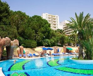 Fantasia De Luxe Hotel  5*