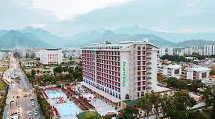 Test - Megasaray WestBeach Antalya