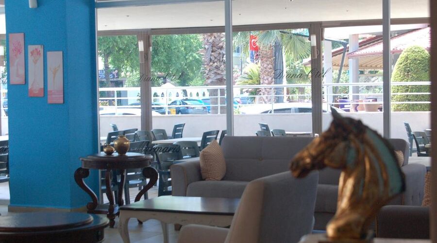 Astoria Life Hotel 3*