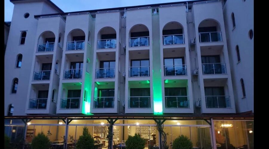 Astoria Life Hotel 3*