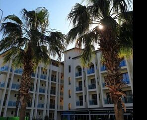 Astoria Life Hotel 3*