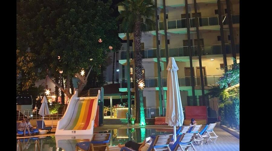 Astoria Life Hotel 3*