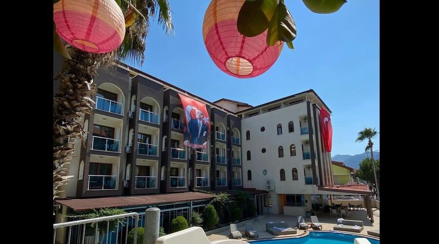 Astoria Life Hotel 3*