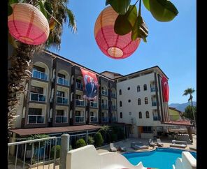 Astoria Life Hotel 3*