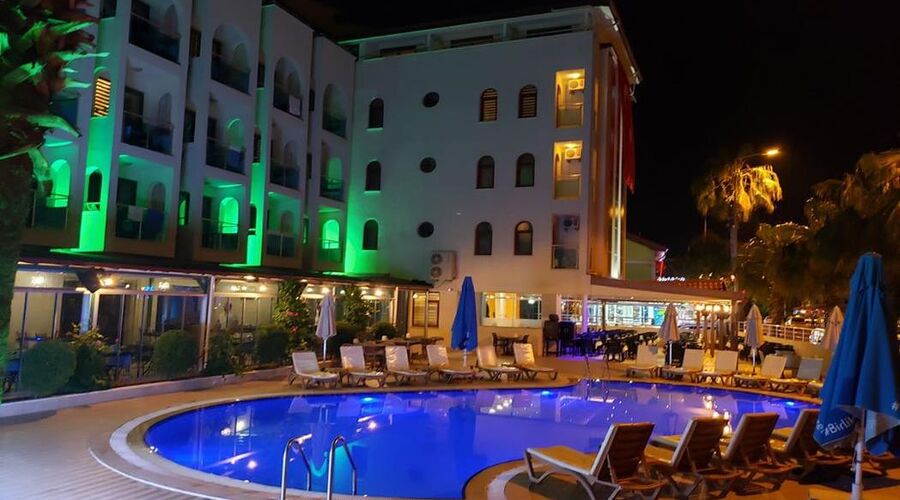 Astoria Life Hotel 3*