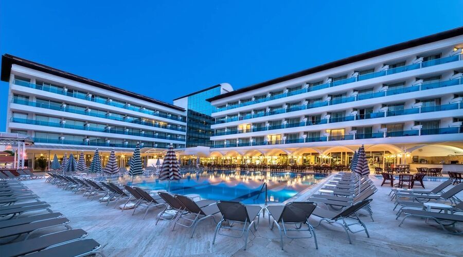 L'etoile Beach Hotel 4*