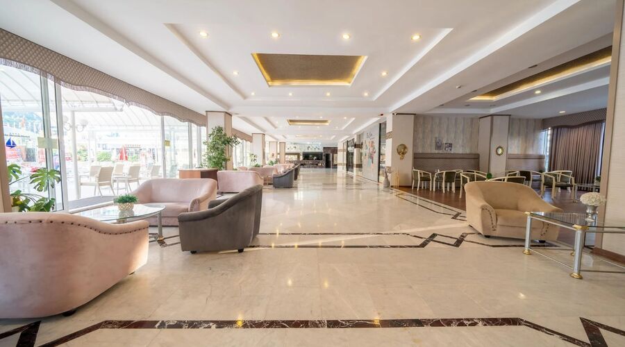 L'etoile Beach Hotel 4*