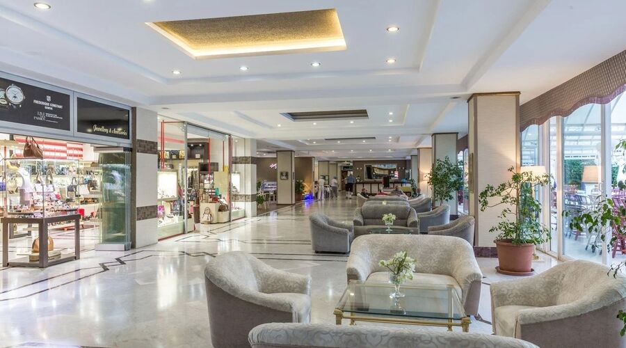L'etoile Beach Hotel 4*