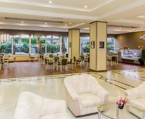L'etoile Beach Hotel 4*
