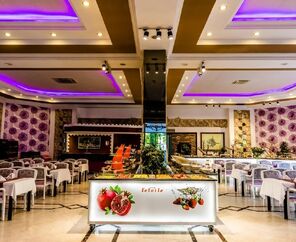 L'etoile Beach Hotel 4*