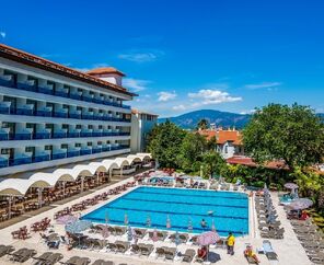 L'etoile Beach Hotel 4*