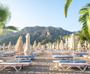 L'etoile Beach Hotel 4*