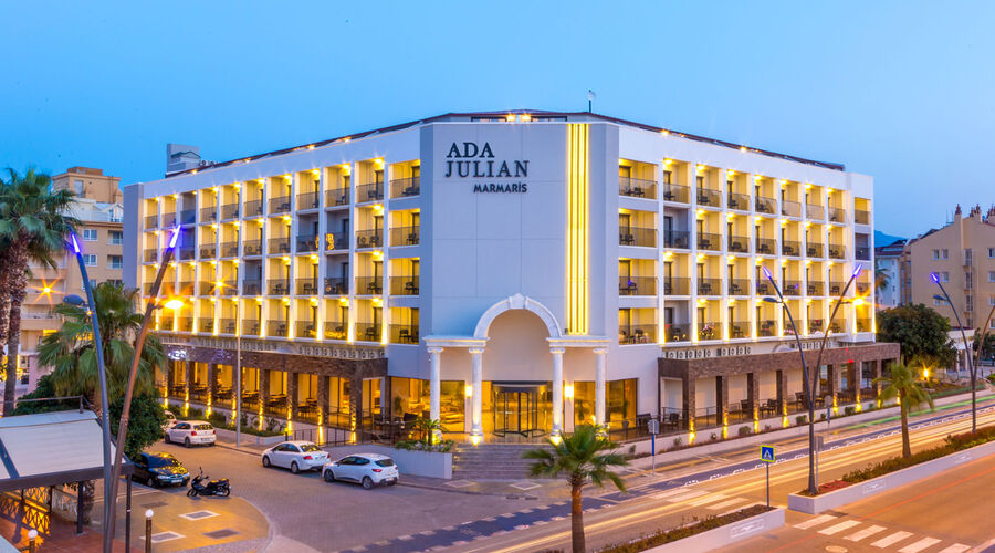 Ada Julian Hotel 4*