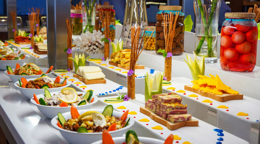 Ada Julian Hotel 4*