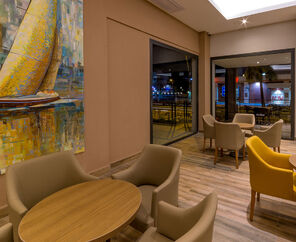 Ada Julian Hotel 4*