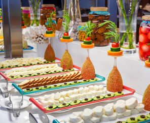 Ada Julian Hotel 4*
