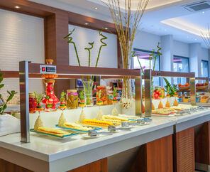 Ada Julian Hotel 4*